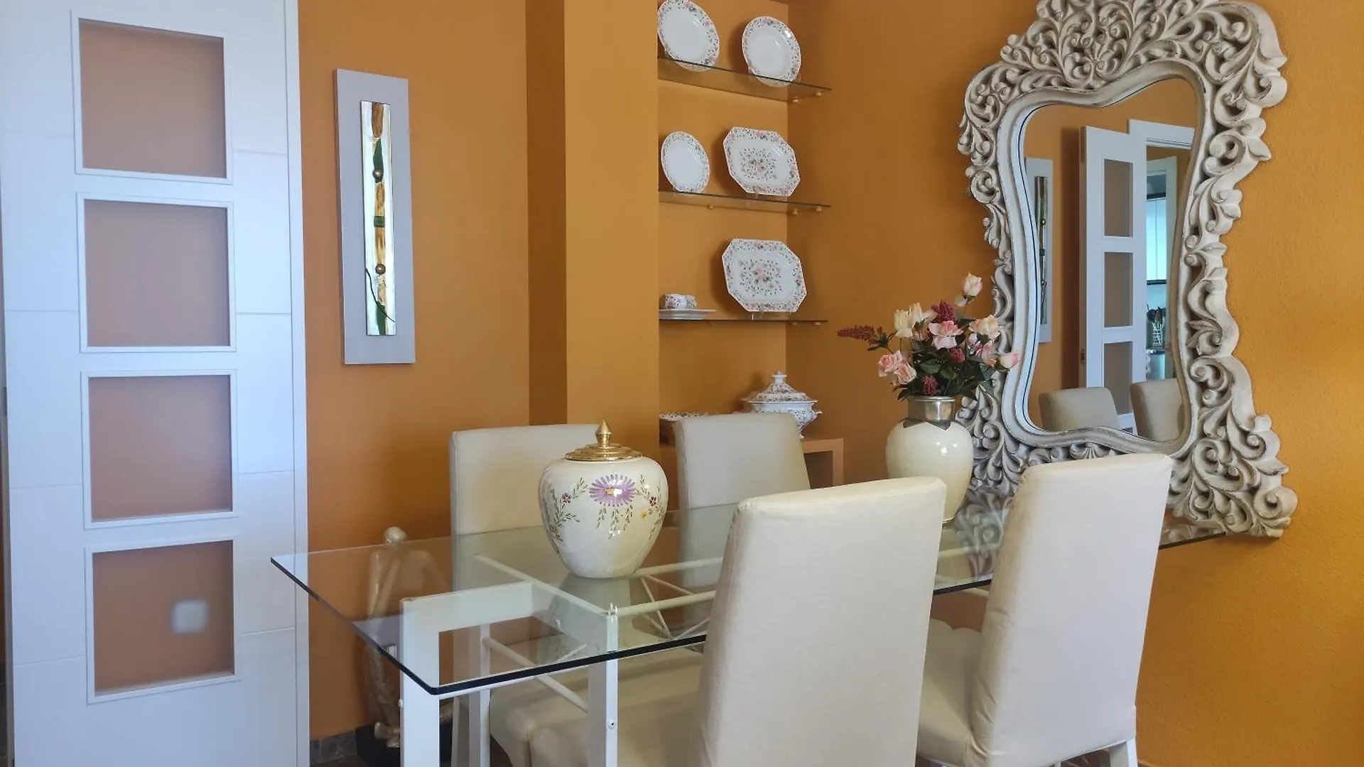 Homestay Isis Apartment Antequera